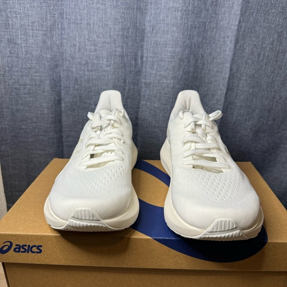 ASICS GT 2000 11.5 White Off White W - 1012B506-103 - Picture 5 of 9